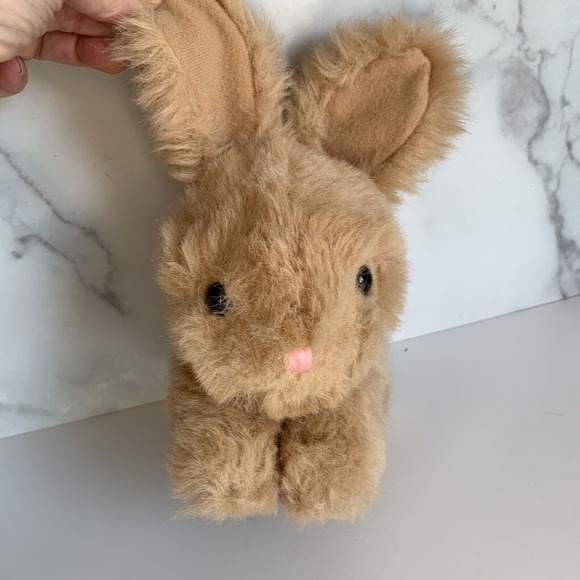 Vintage Gund Rabbit Plush Bunny Rattle 1982 Light Brown 6 Inches Stuffed Animal - Picture 3 of 7